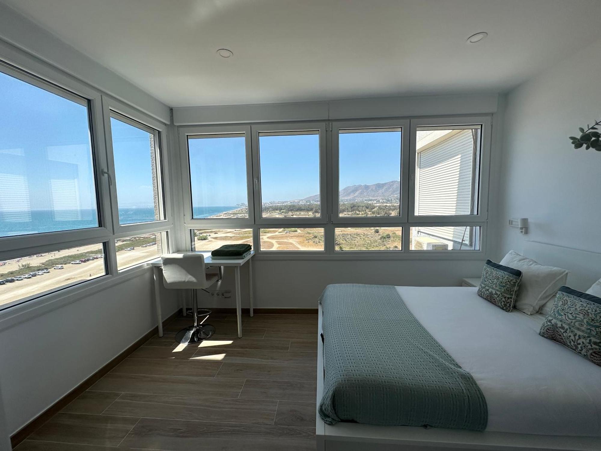 מאלגה Sunstay Guadalmar Loft Seaview מראה חיצוני תמונה